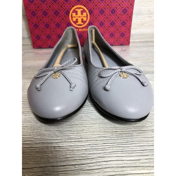 TORY BURCH Cap Toe Quilted Ballet Flat Bay Gray Leather Shoes Sz 10 BRAND NEW - Picture 3 of 10